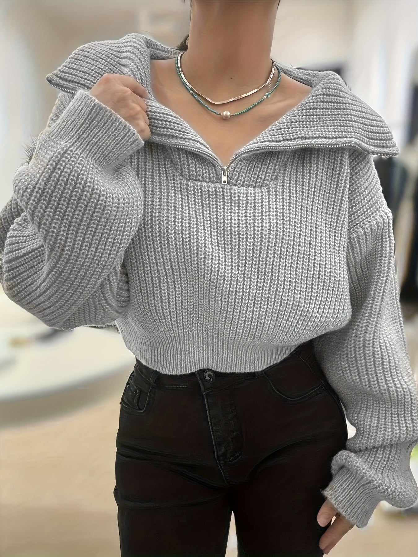 Nayla – Rippstrick Crop Pullover mit Reißverschluss