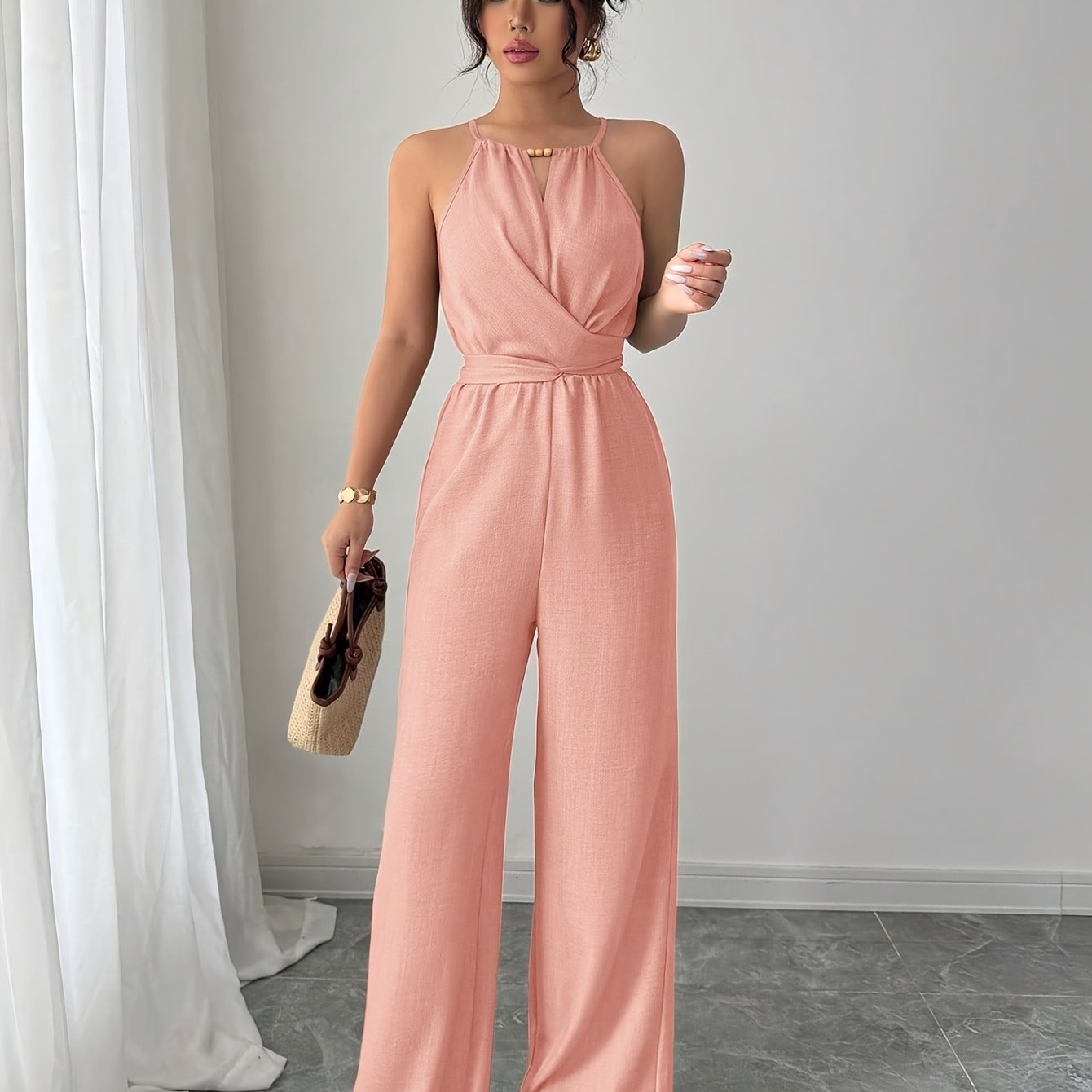 Liora – Plissee Jumpsuit mit Twist-Taille