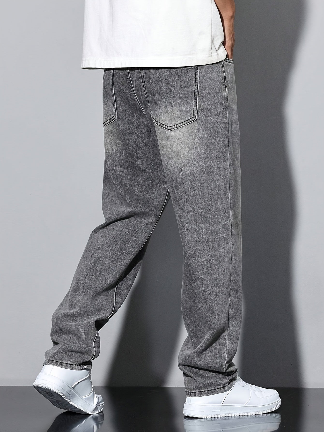 Nico – Gerade Schnitt Jeans in Stone Grey
