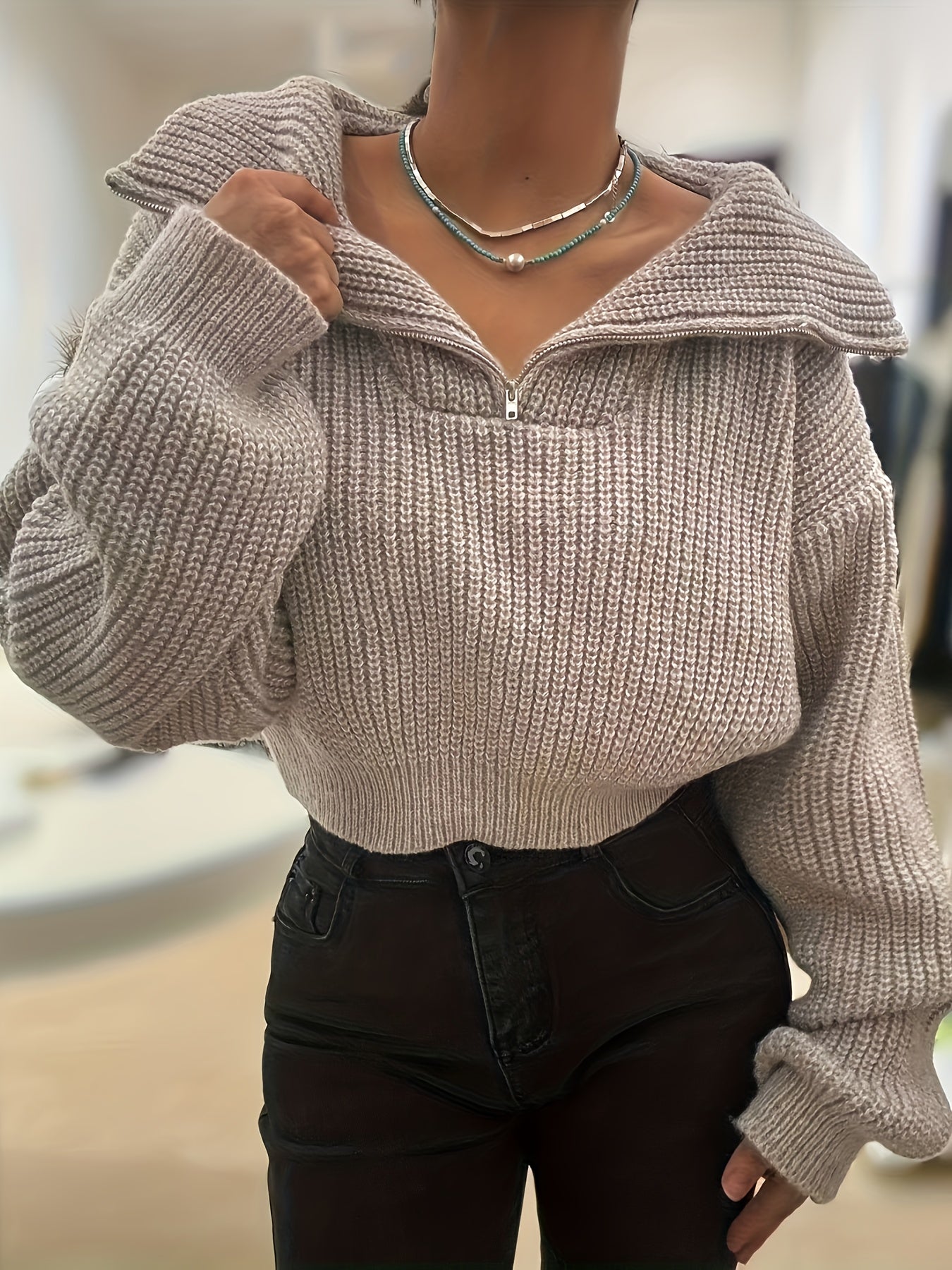 Nayla – Rippstrick Crop Pullover mit Reißverschluss