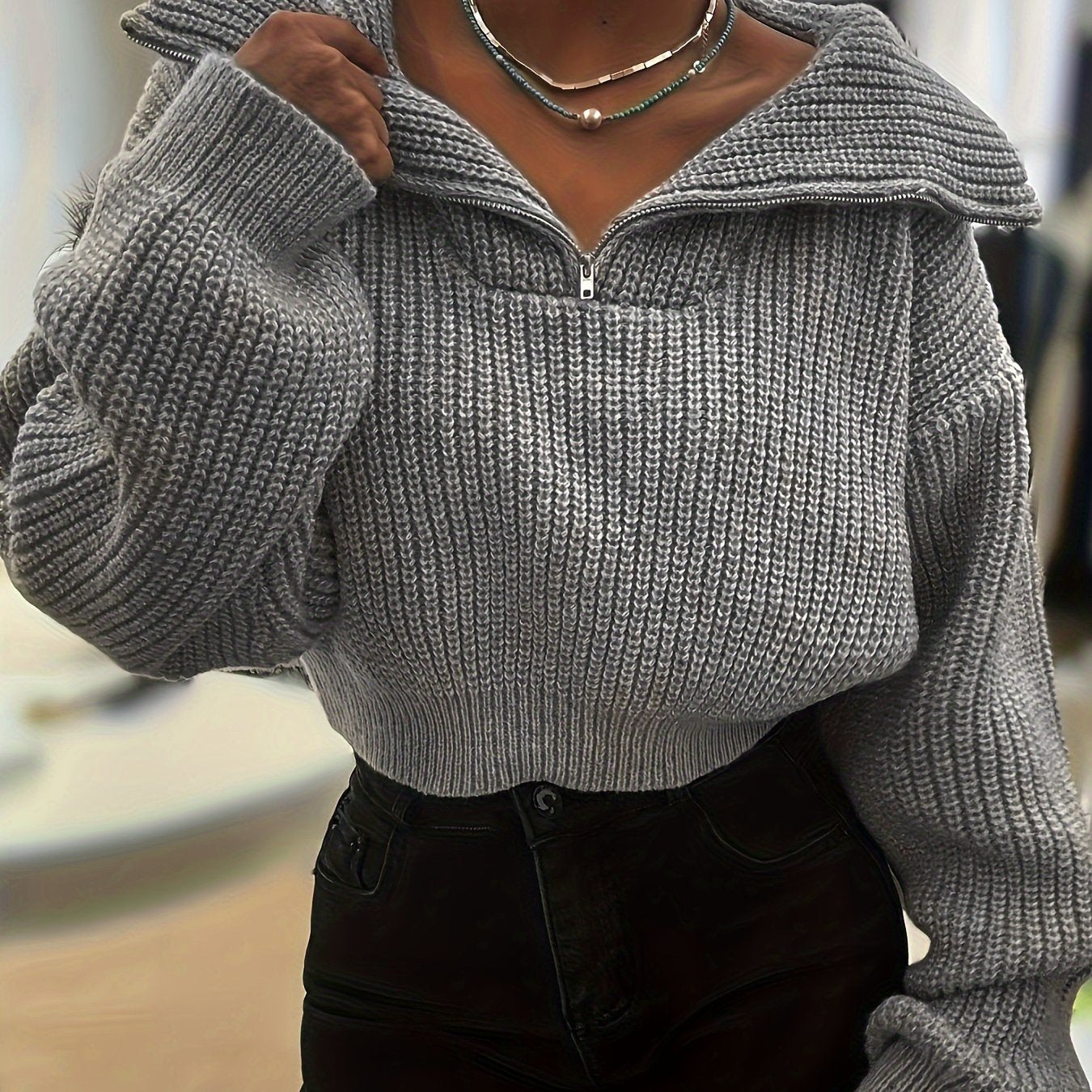 Nayla – Rippstrick Crop Pullover mit Reißverschluss