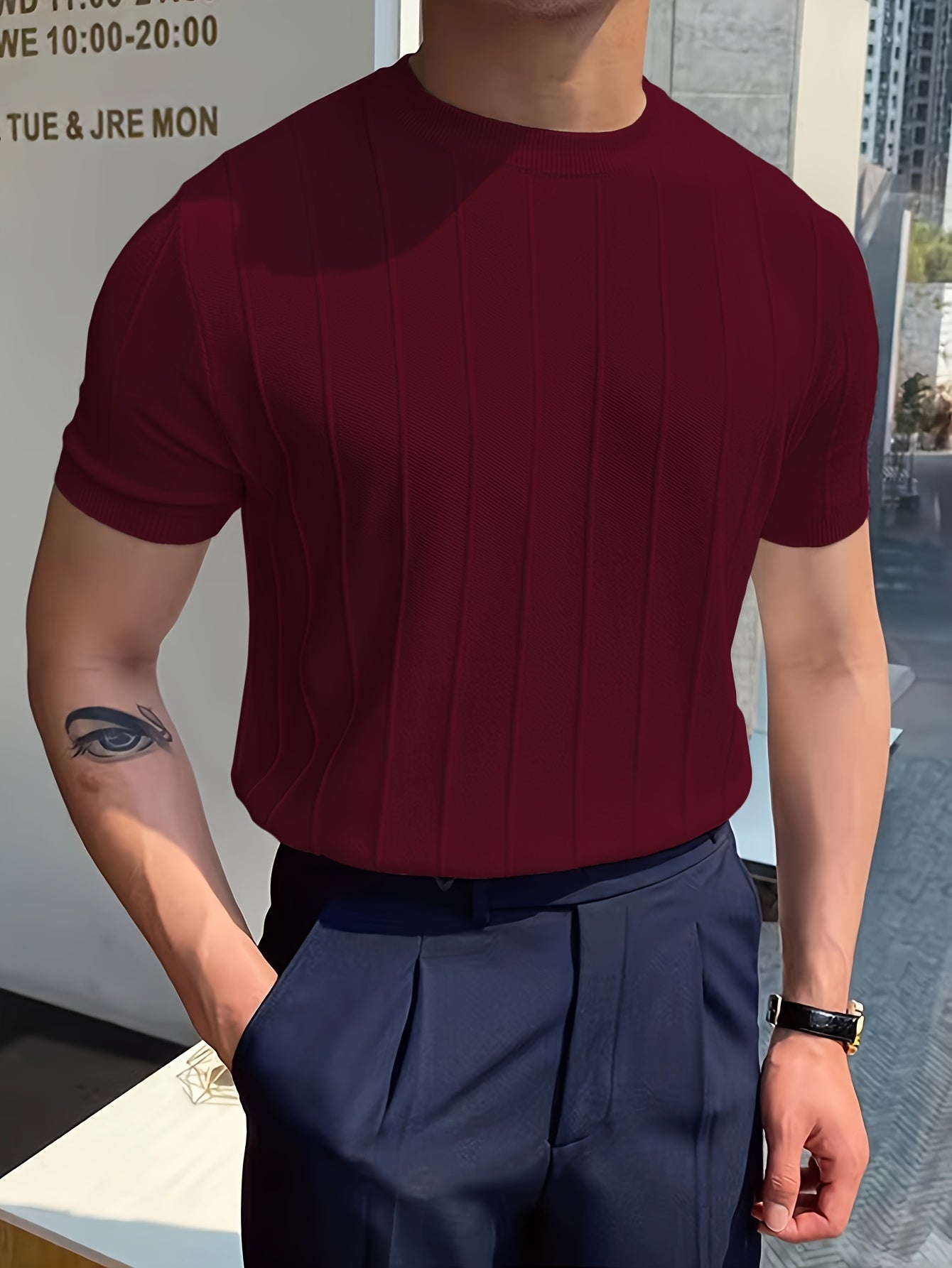 Nerio – Sommerpullover mit Rundhalsausschnitt in Olivgrün