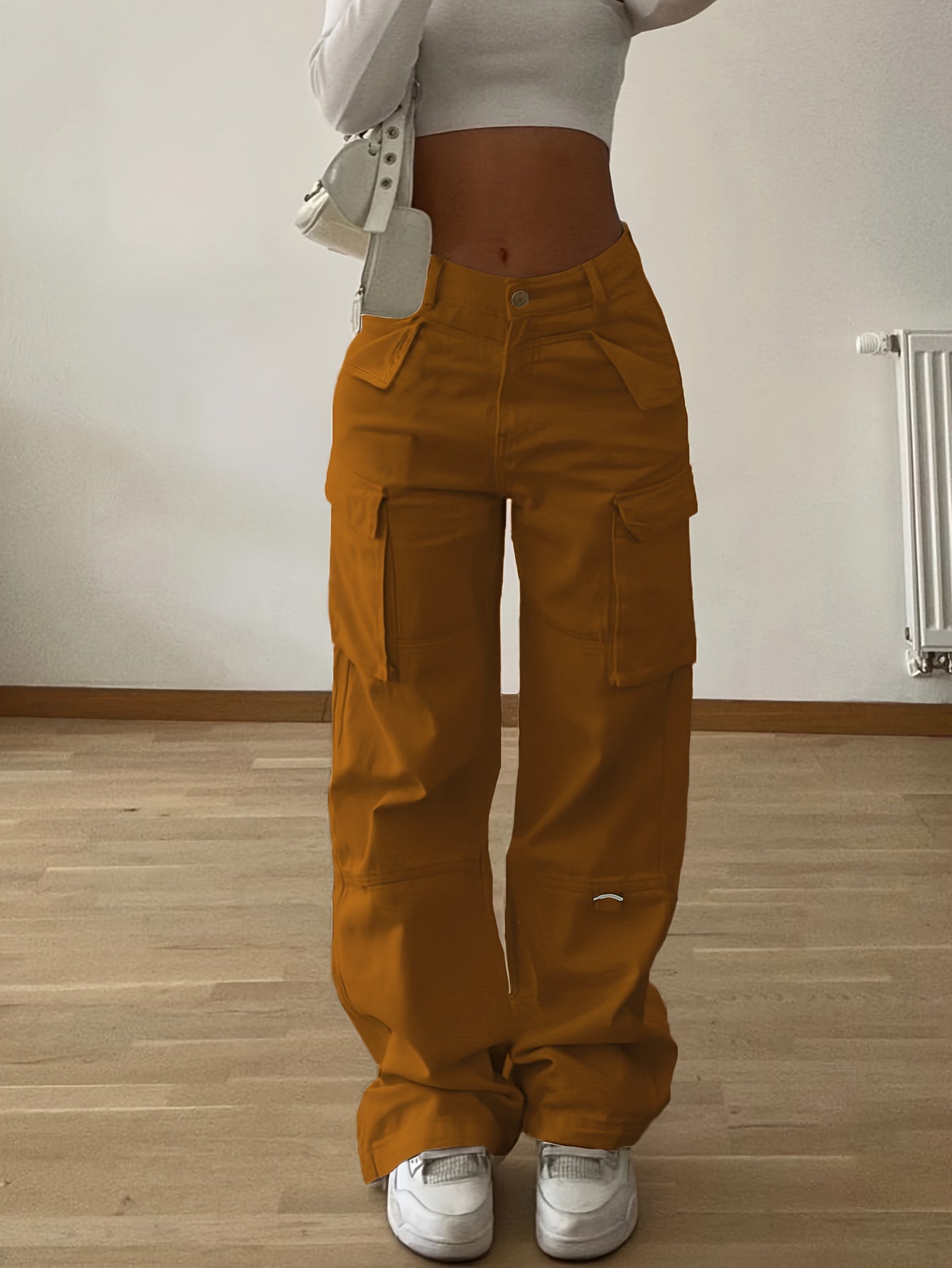 Rania – Cargo Hose in Rosa mit Funktionstaschen