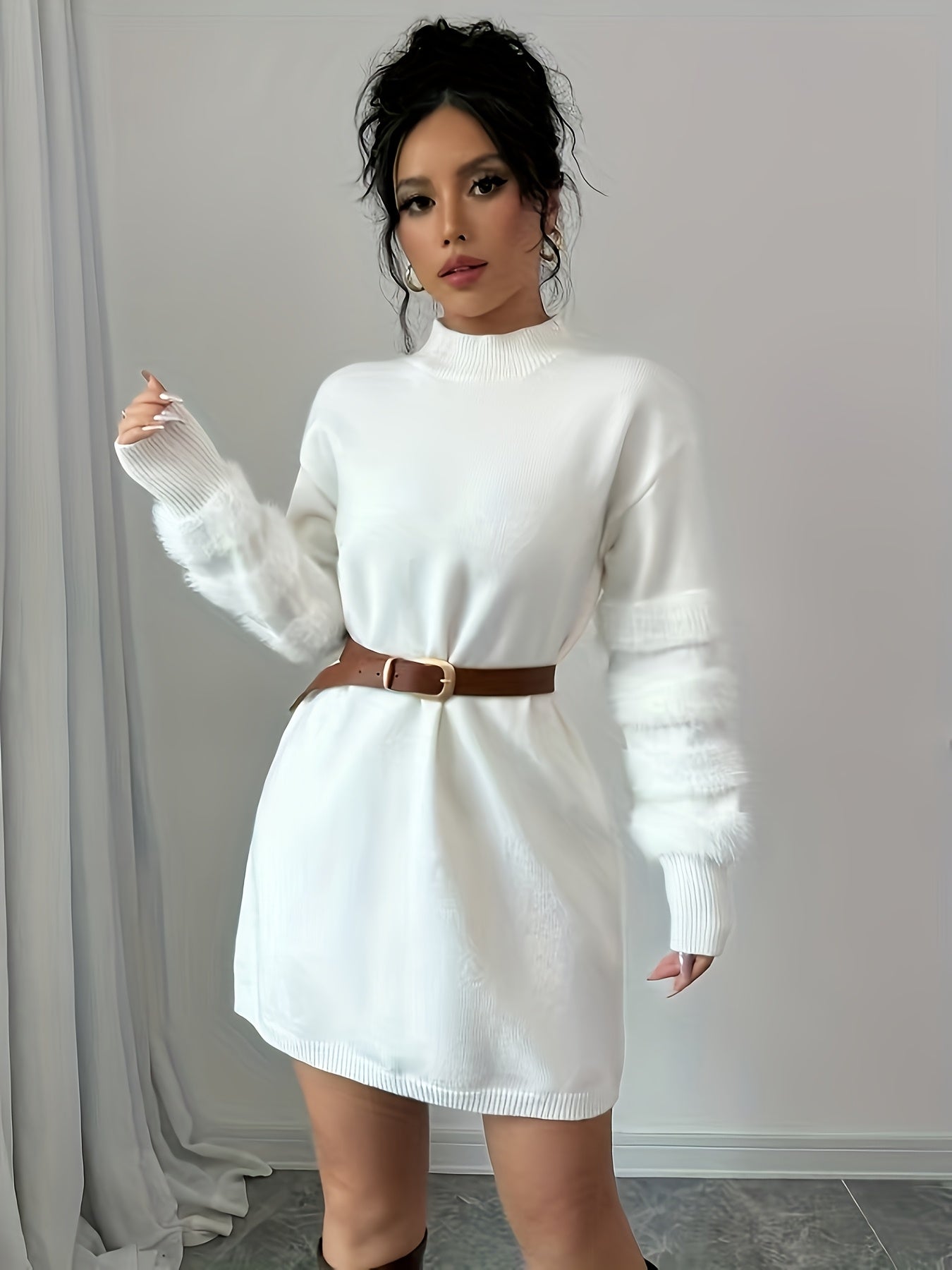 Aurora – Hochhals Bodycon Midikleid