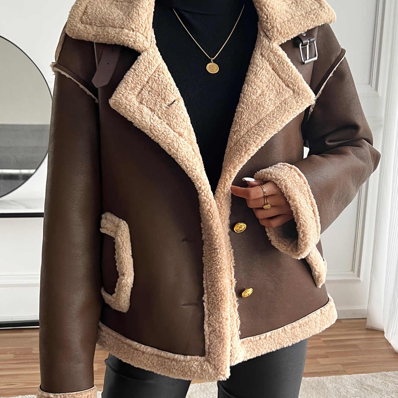 Leona – Zweifarbige Faux Fur Bikerjacke