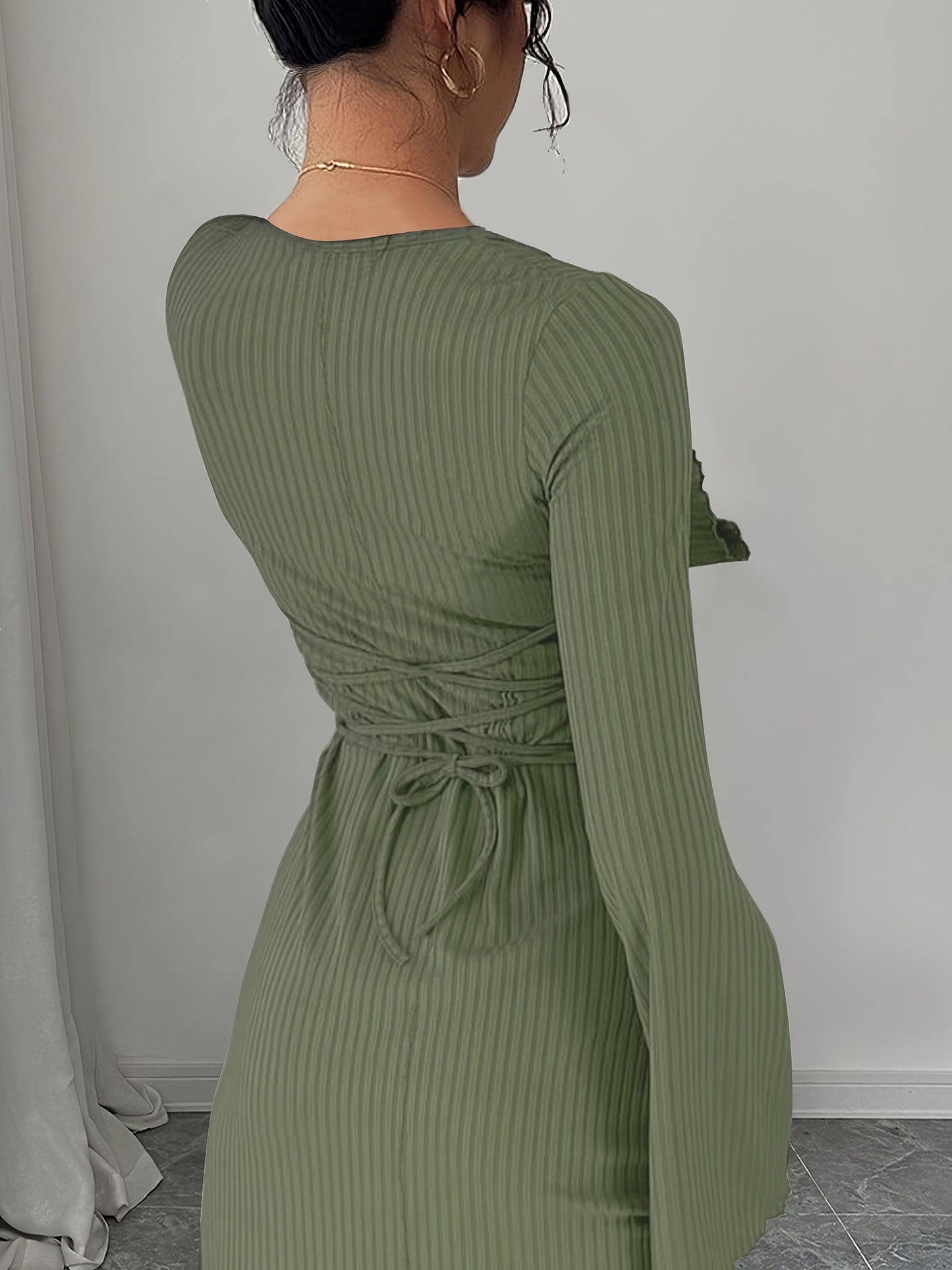 Isabella – Schwarzes Maxikleid mit Glockenärmeln
