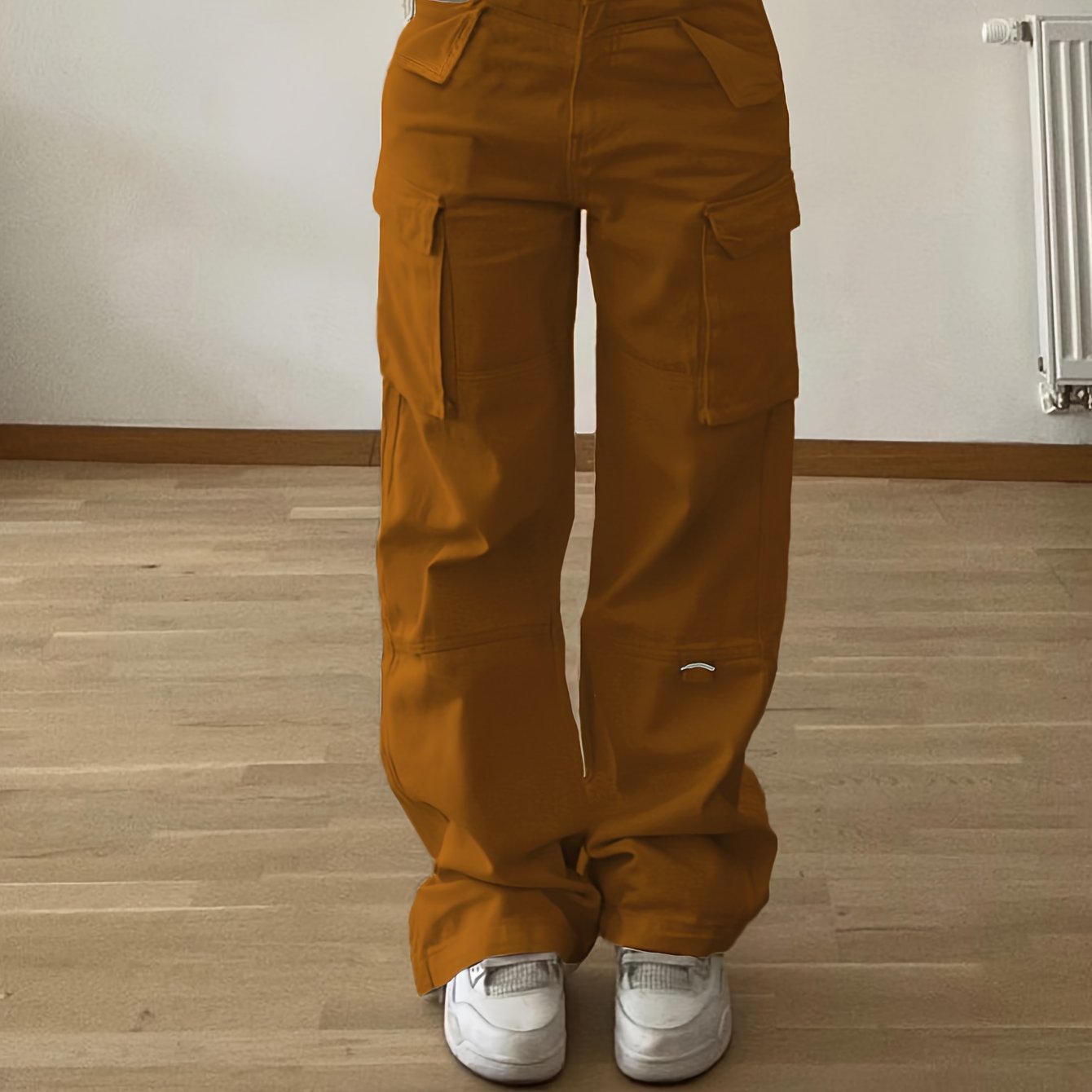 Rania – Cargo Hose in Rosa mit Funktionstaschen