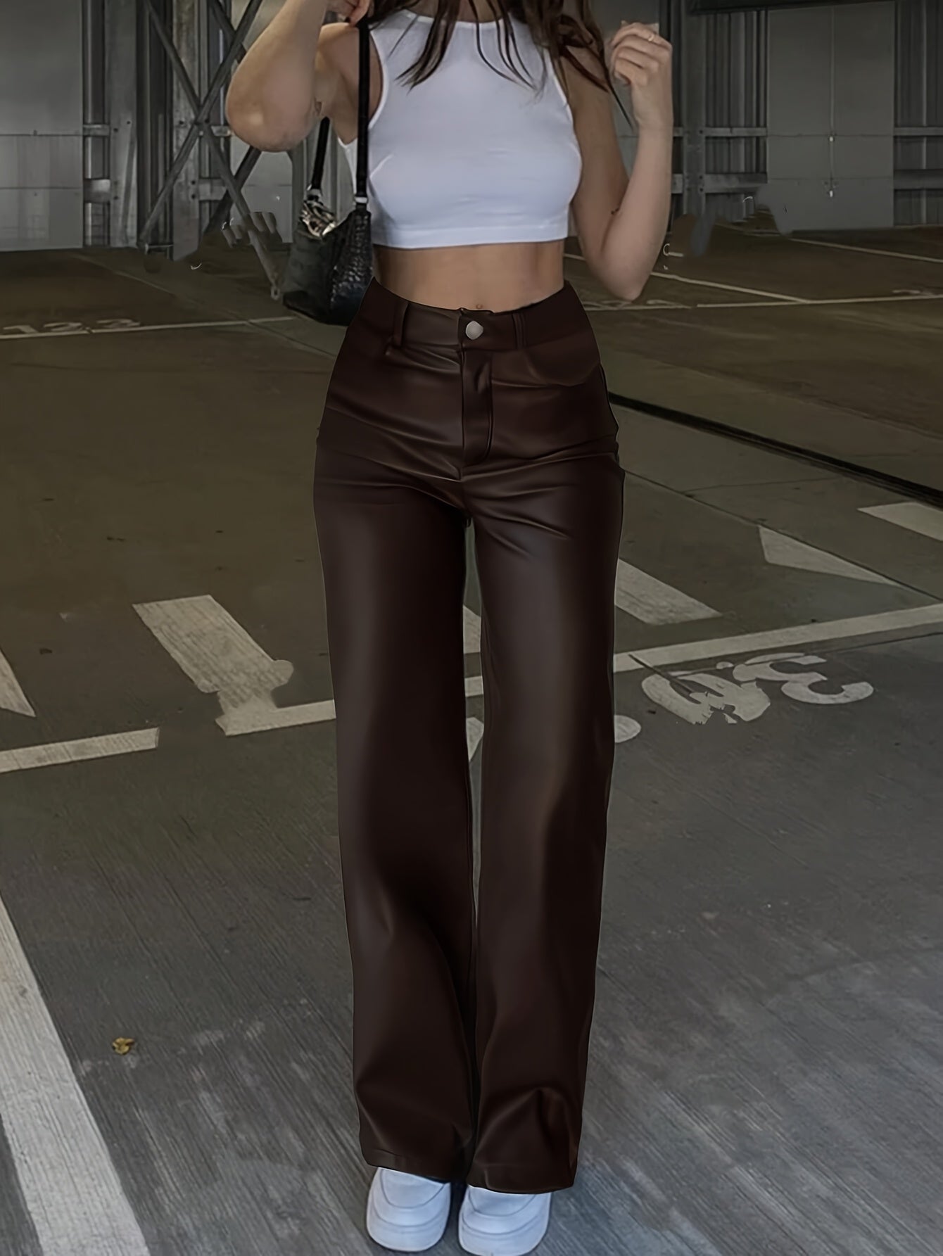 Aveline – Schwarze Hose mit hoher Taille & geradem Bein