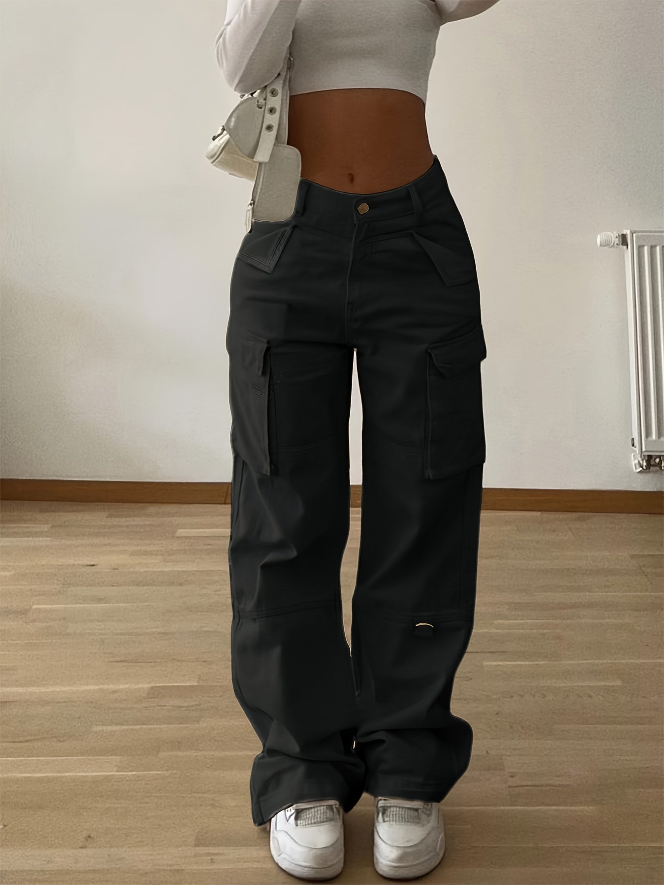 Rania – Cargo Hose in Rosa mit Funktionstaschen