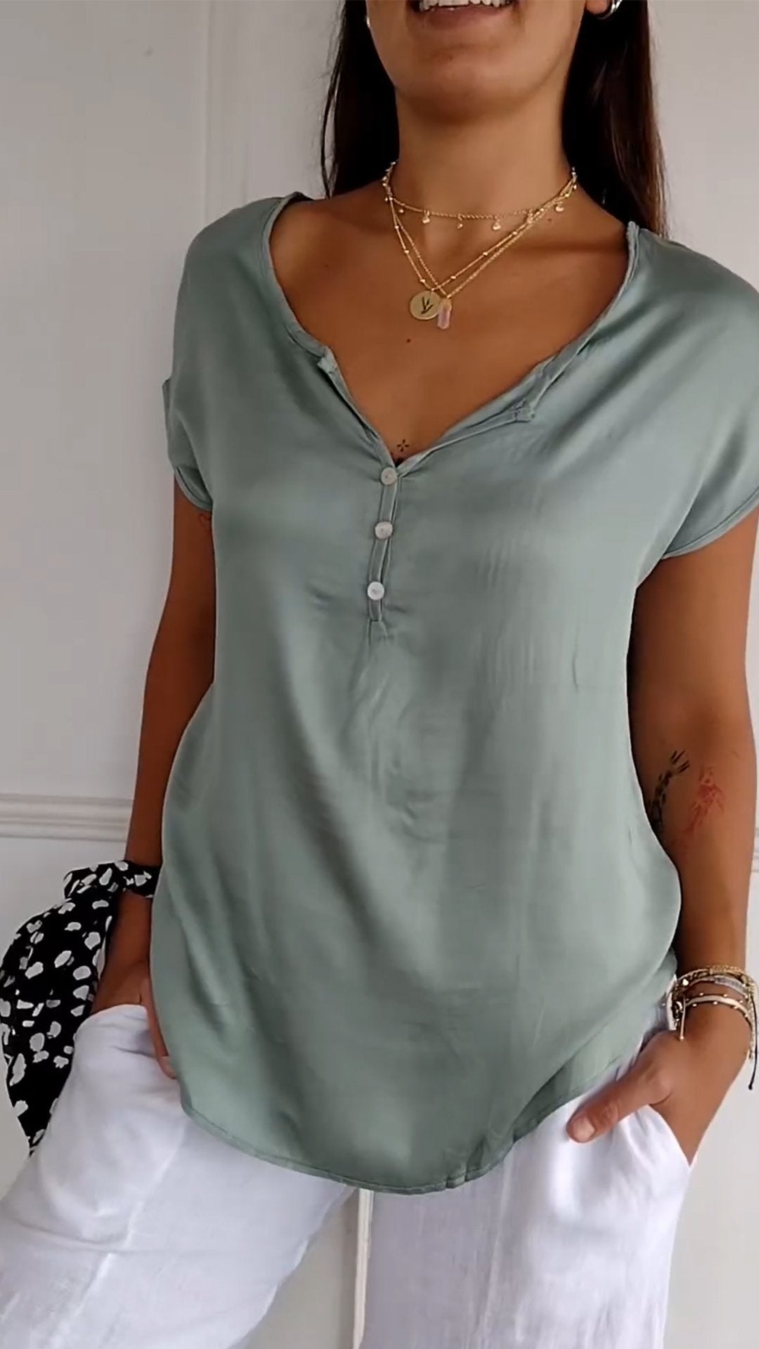 Marisa - T-Shirt in lässiger Eleganz
