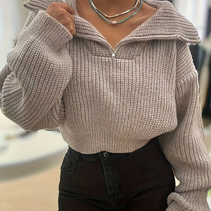 Nayla – Rippstrick Crop Pullover mit Reißverschluss