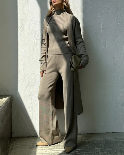 Elise - Bequeme dreiteilige Set