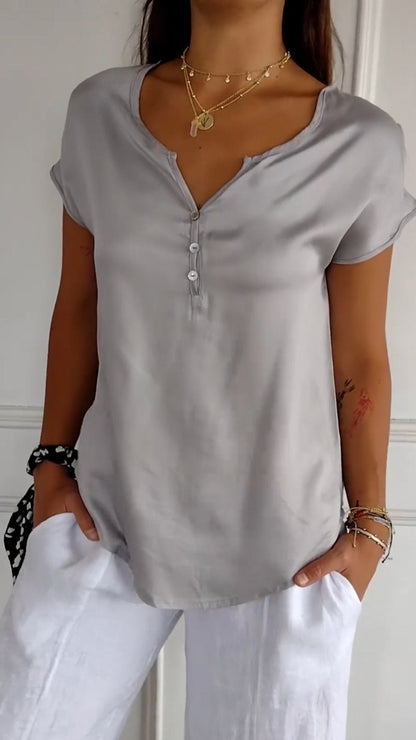 Marisa - T-Shirt in lässiger Eleganz